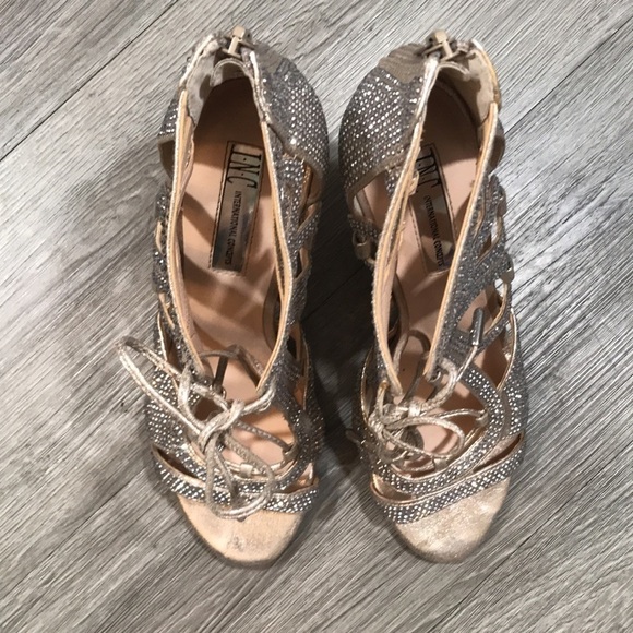 INC Silver Rhinestone Peep Toe Evening Shoes size 7.5 - Picture 3 of 10